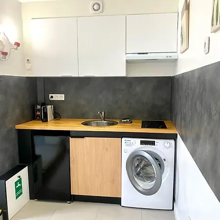Grand Centre De Apartment *