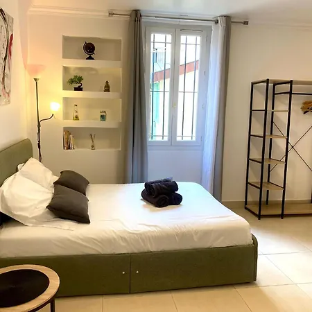 Grand Studio, Parking Privé, Cuisine Séparée Cannes